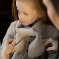 1 + in the family（ワンモア イン ザ ファミリー） 2026AW GORIZIA -blue- girly coat w/scarf スカート付きガーリーコート (コピー).