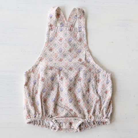 &pal（アンドパル）2025AW　floral pattern code rompers　ivory　花柄ロンパース　アイボリー