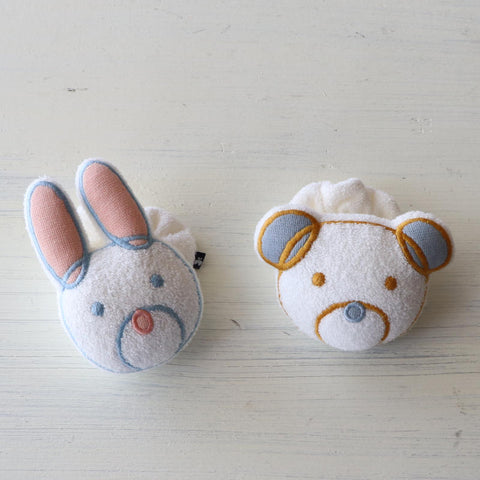 mina perhonen（ミナペルホネン）25AW winter friend ぬいぐるみ  -くま、うさぎ-   ラトル　ADA7314P ADA7315P