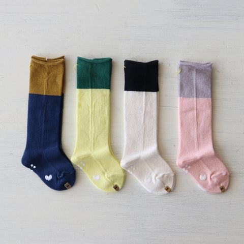 mina perhonen（ミナペルホネン）25AW duo ベビー 、キッズ  ハイソックス ADA7311P