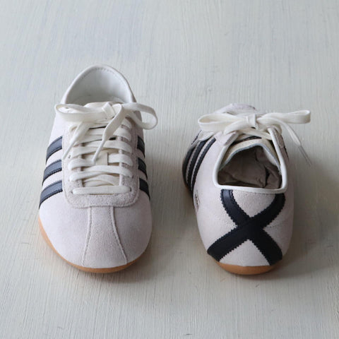 【送料無料】adidas（アディダス）/ TOKYO トーキョー (オフホワイト/コアブラック) レディース JI0182 JI0183