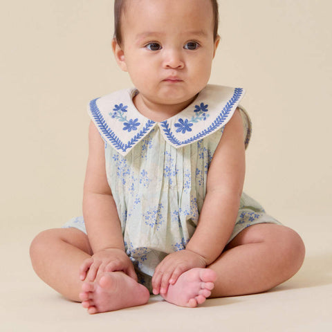 【D2】Lali Kids（ラリキッズ）2026SS Baby Sofia Romper in Minty Flower Print　ロンパース、ベビードレス