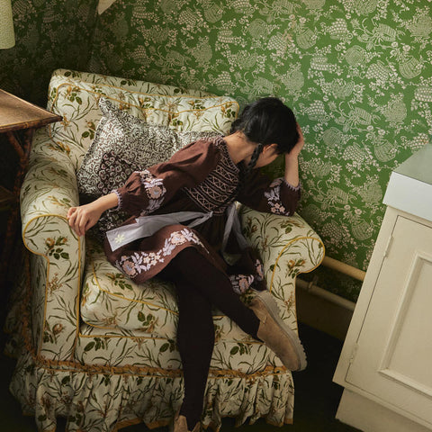 Apolina（アポリナ）2026AW NOEMIE EMBROIDERED DRESS - DARK CHOCOLATE -　キッズワンピース.