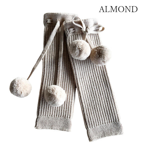 MABLI 2023AW POM-POM LEG WARMERS ALMOND, PECAN, MINK Leg warmers with pom-poms