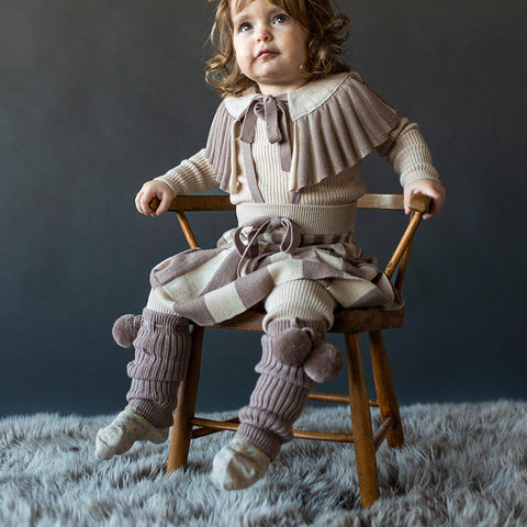 MABLI（マブリ） 2023AW POM-POM LEG WARMERS ALMOND,PECAN,MINK ポンポン付きレッグウォーマー