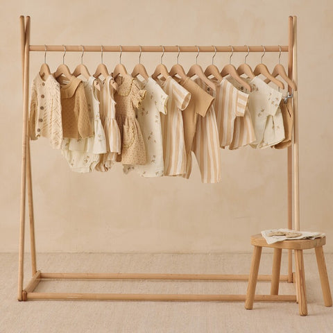 【D1】Quincy Mae（クインシーメイ）2026SS　SKIRTED TANK ROMPER  - SUMMER STRIPE-  　スカート付きタンクトップロンパース