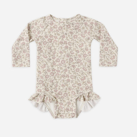 【D1】Quincy Mae（クインシーメイ）2026SS  OLIVIA  RASHGUARD ONE-PIECE -DAHLIA-　ラッシュガードワンピース