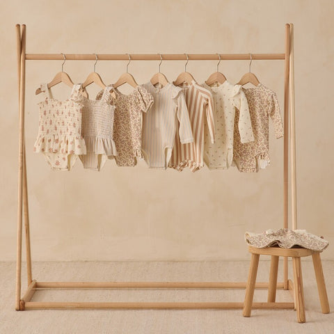 【D1】Quincy Mae（クインシーメイ）2026SS  OLIVIA  RASHGUARD ONE-PIECE -DAHLIA-　ラッシュガードワンピース