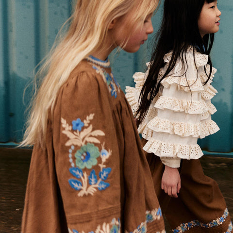 Apolina（アポリナ）2026AW STEVIE LS DRESS - CHOCOLATE -　キッズワンピース.