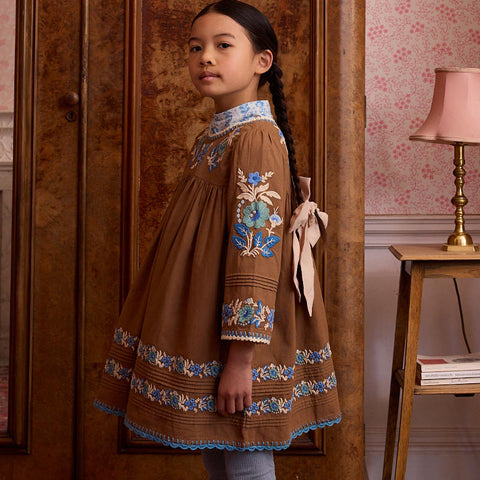 Apolina（アポリナ）2026AW STEVIE LS DRESS - CHOCOLATE -　キッズワンピース.