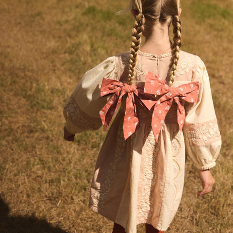 Apolina（アポリナ）2026AW WILMA DRESS - DRIED ROSE/CREAM -　キッズワンピース.