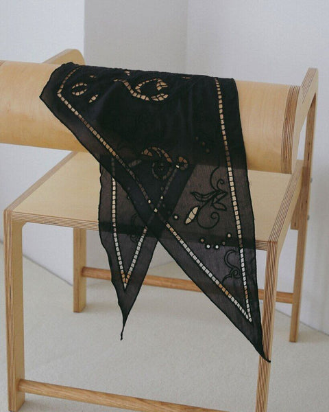 【3月下旬入荷次第お届けのご予約】anuke（アンヌーク） Cutwork Scarf 62711017.