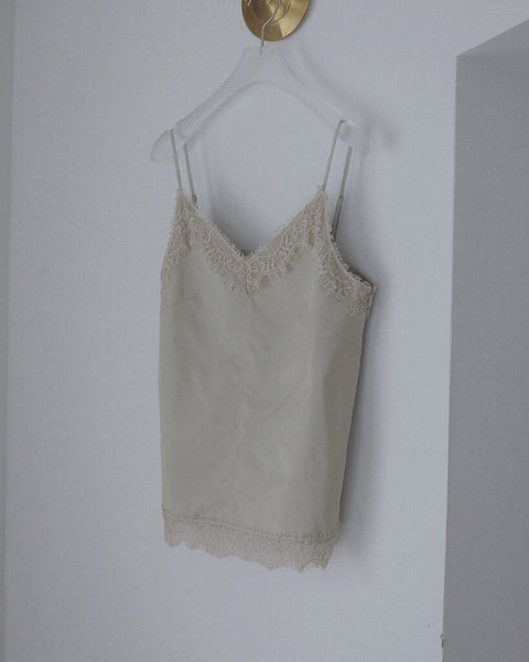 【3月上旬入荷次第お届けのご予約】anuke（アンヌーク） Twill Lace Camisole 62710404.