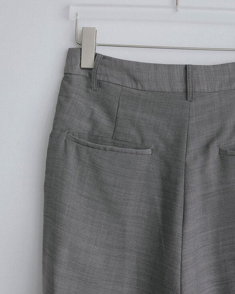 【4月下旬入荷次第お届けのご予約】anuke（アンヌーク） Woolchambray Tuck Pants 62710717.