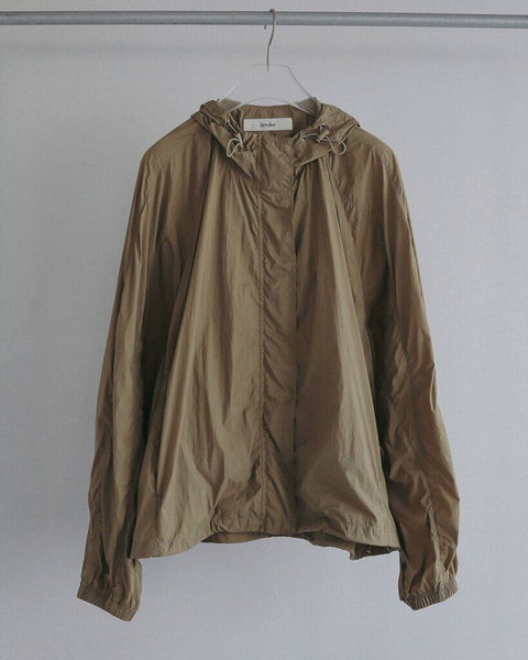 【3月上旬入荷次第お届けのご予約】anuke（アンヌーク） Sheer Track Blouson 62710201.