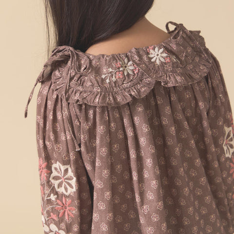 【D2】Lali Kids（ラリキッズ）2025AW Belle Dress in Brown Block Print キッズワンピース