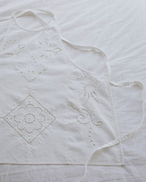 【3月下旬入荷次第お届けのご予約】anuke（アンヌーク） Cutwork Lace Apron 62710403.
