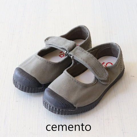 【送料無料】Cienta（シエンタ）ブラックソール Tストラップ(77N)、デッキシューズ スリッポン(70N)、ベルクロ(76N)