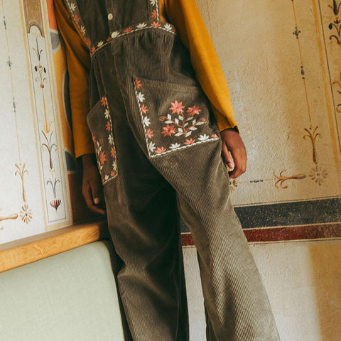 Lali Kids（ラリキッズ）2025AW Clara Romper in Cypress Corduroy　コーデュロイサロペット、オーバーオール