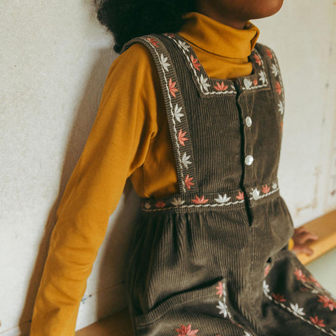 Lali Kids（ラリキッズ）2025AW Clara Romper in Cypress Corduroy　コーデュロイサロペット、オーバーオール