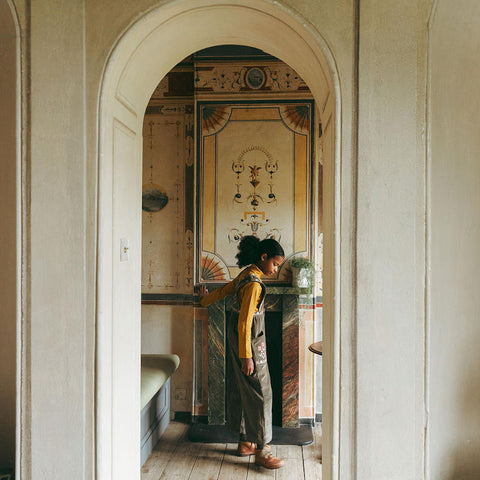 Lali Kids（ラリキッズ）2025AW Clara Romper in Cypress Corduroy　コーデュロイサロペット、オーバーオール