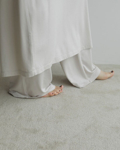 【3月中旬入荷次第お届けのご予約】anuke（アンヌーク） Layered Rough Pants 62710704.