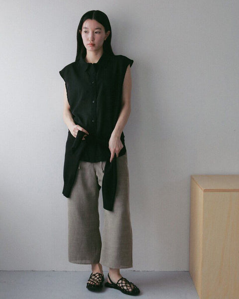 【4月下旬入荷次第お届けのご予約】anuke（アンヌーク） Woolchambray Sleeveless Shirts 62710405.
