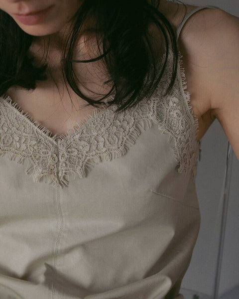 【3月上旬入荷次第お届けのご予約】anuke（アンヌーク） Twill Lace Camisole 62710404.