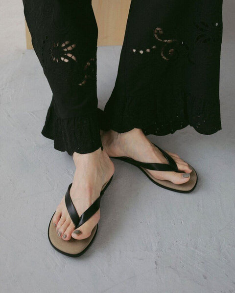 【4月下旬入荷次第お届けのご予約】anuke（アンヌーク） Bicolor Tongs Sandals 62711005.