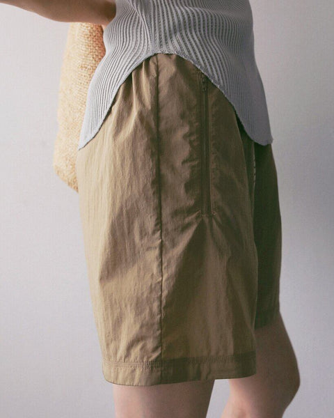【5月中旬入荷次第お届けのご予約】anuke（アンヌーク） Nylon Half Pants 62710706.