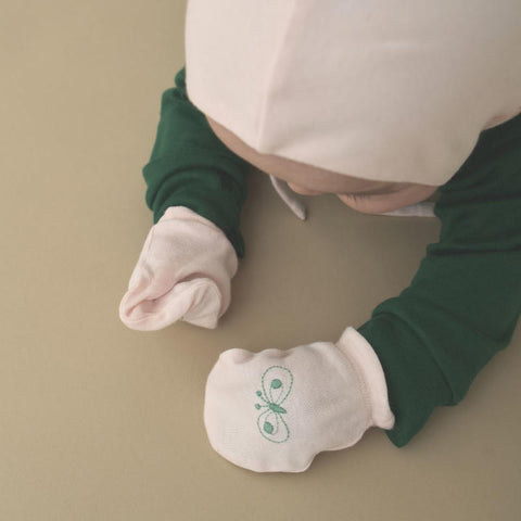 mina perhonen 24SS twin flower bib ACS7193P