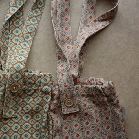 [Reservations for delivery in October] &amp;pal 2024AW moon pattern salo pett Moon flare overalls navy