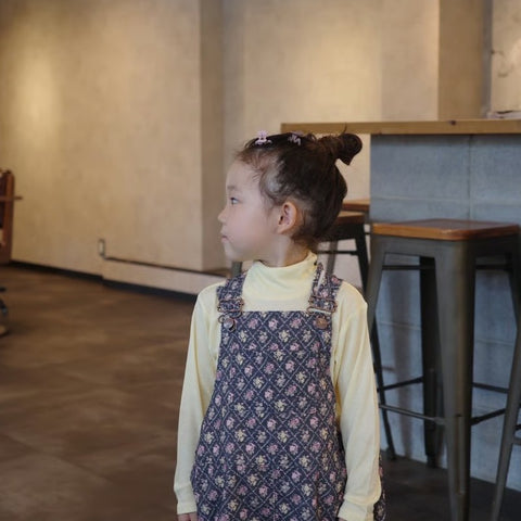 [Reservations for delivery in October] &amp;pal 2024AW moon pattern salo pett Moon flare overalls navy