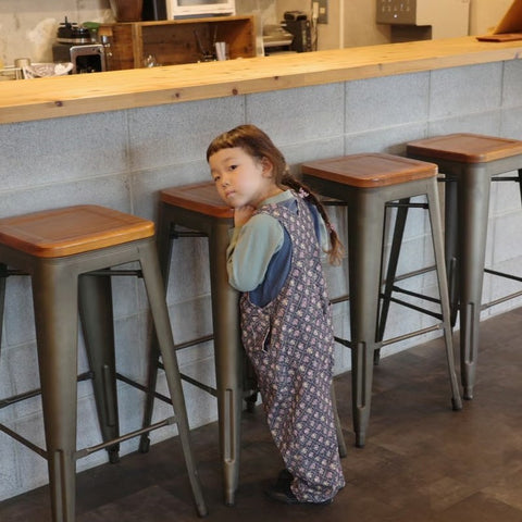 [Reservations for delivery in October] &amp;pal 2024AW moon pattern salo pett Moon flare overalls navy