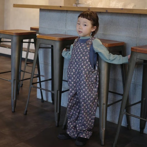 [Reservations for delivery in October] &amp;pal 2024AW moon pattern salo pett Moon flare overalls navy