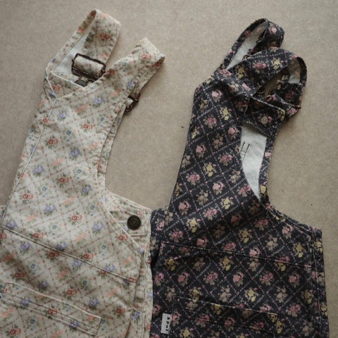 [Reservations for delivery in October] &amp;pal 2024AW moon pattern salo pett Moon flare overalls navy