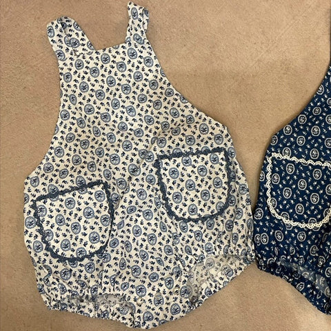 【drop3】&pal（アンドパル）2026SS　floral pattern salopette rompers　white　花柄サロペットロンパース　ホワイト