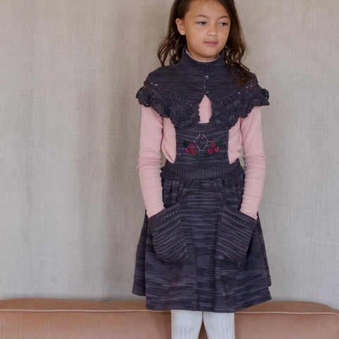 iver&amp;isla 2024AW floral embroidered pinafore -obsidian- Pinafore, apron dress