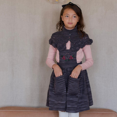 iver&amp;isla 2024AW floral embroidered pinafore -obsidian- Pinafore, apron dress