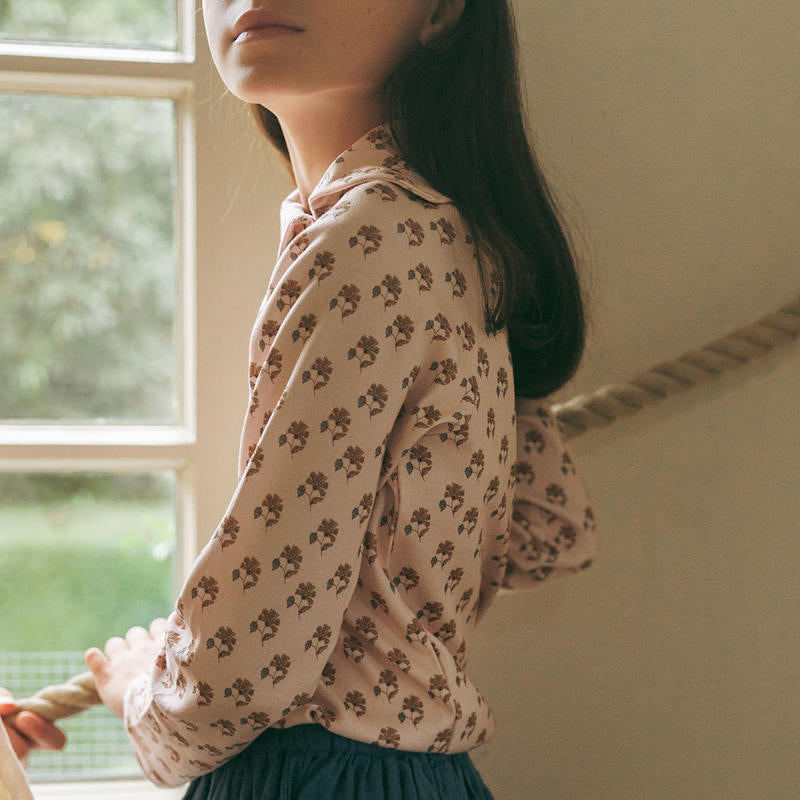 Lali Kids（ラリキッズ）2025AW Snap Turtleneck in Textured Floral