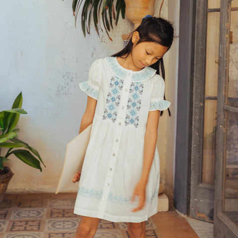 Lali Kids（ラリキッズ）2025SS Ivy Dress in Opaline Embroidery キッズワンピース