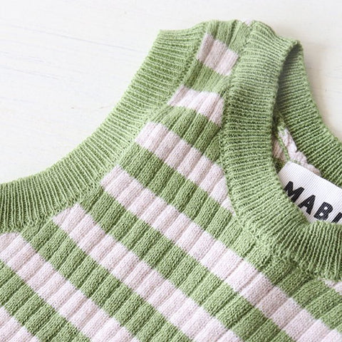 ・Mabli Knitwear（マブリ） 2024SS  BARRI VEST ボーダーリブタンクトップ fern/sand